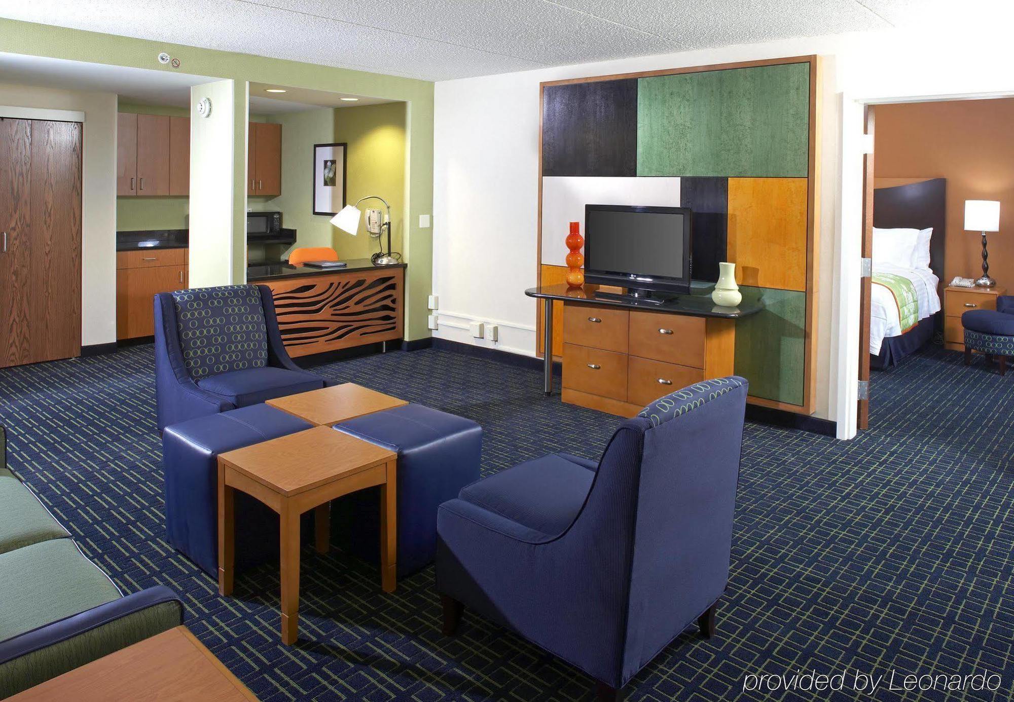 Fairfield Inn & Suites By Marriott Cleveland Beachwood Rum bild